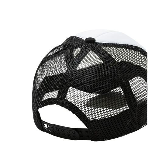 "I love titties and beer" Kappe - Unisex